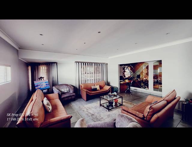 5 BEDROOM HOUSE FOR SALE IN MOUNTAIN RISE
